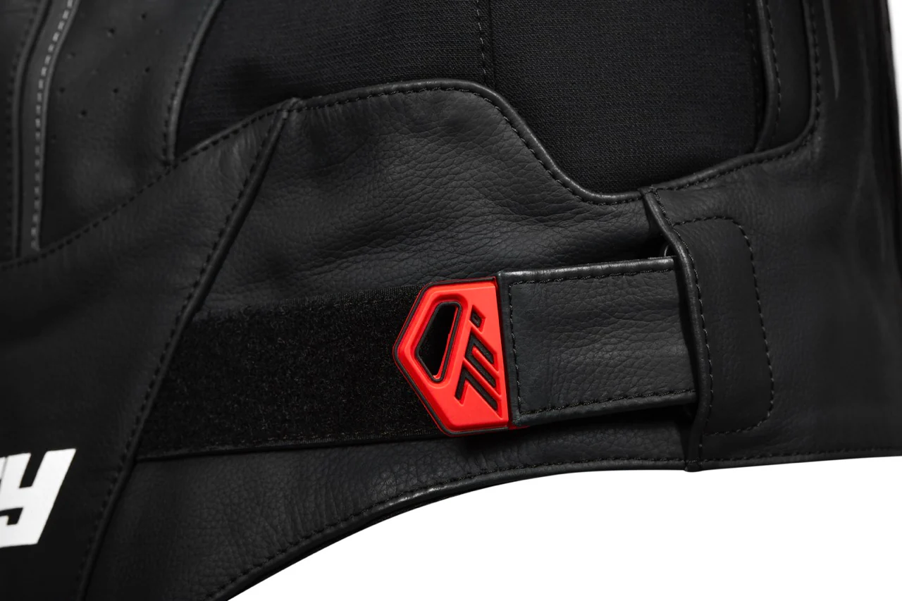 SD-JL24 Spoiler - Negro/Rojo - Image 8